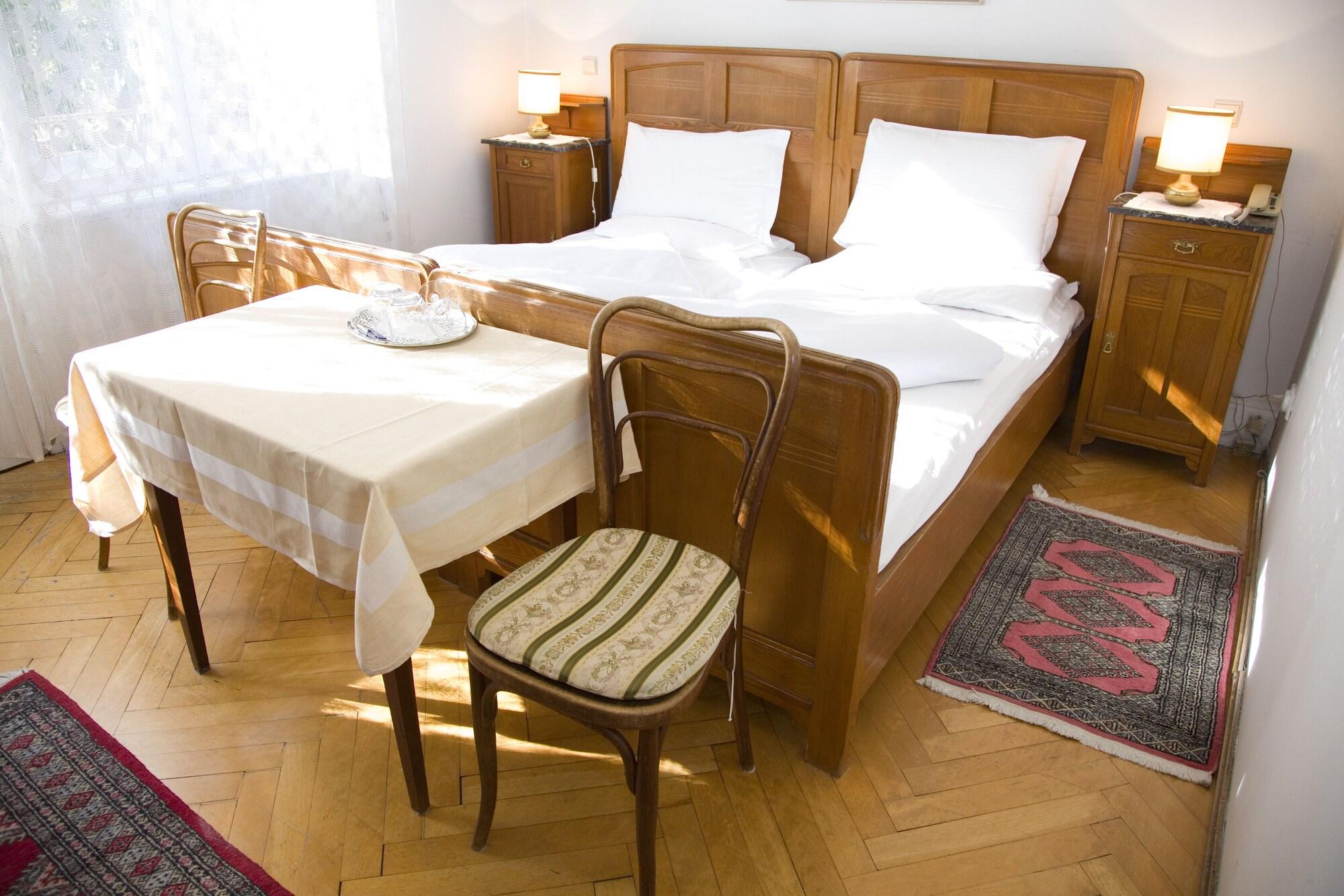 Hotel Villa Westend Merano Exterior photo